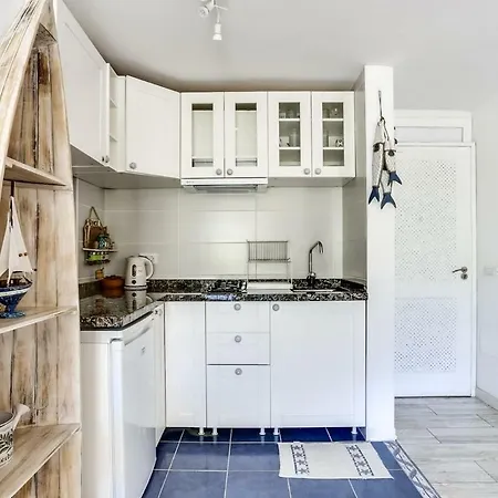 Lovely Studio Just 100 Meters From The Ocean Apartament *